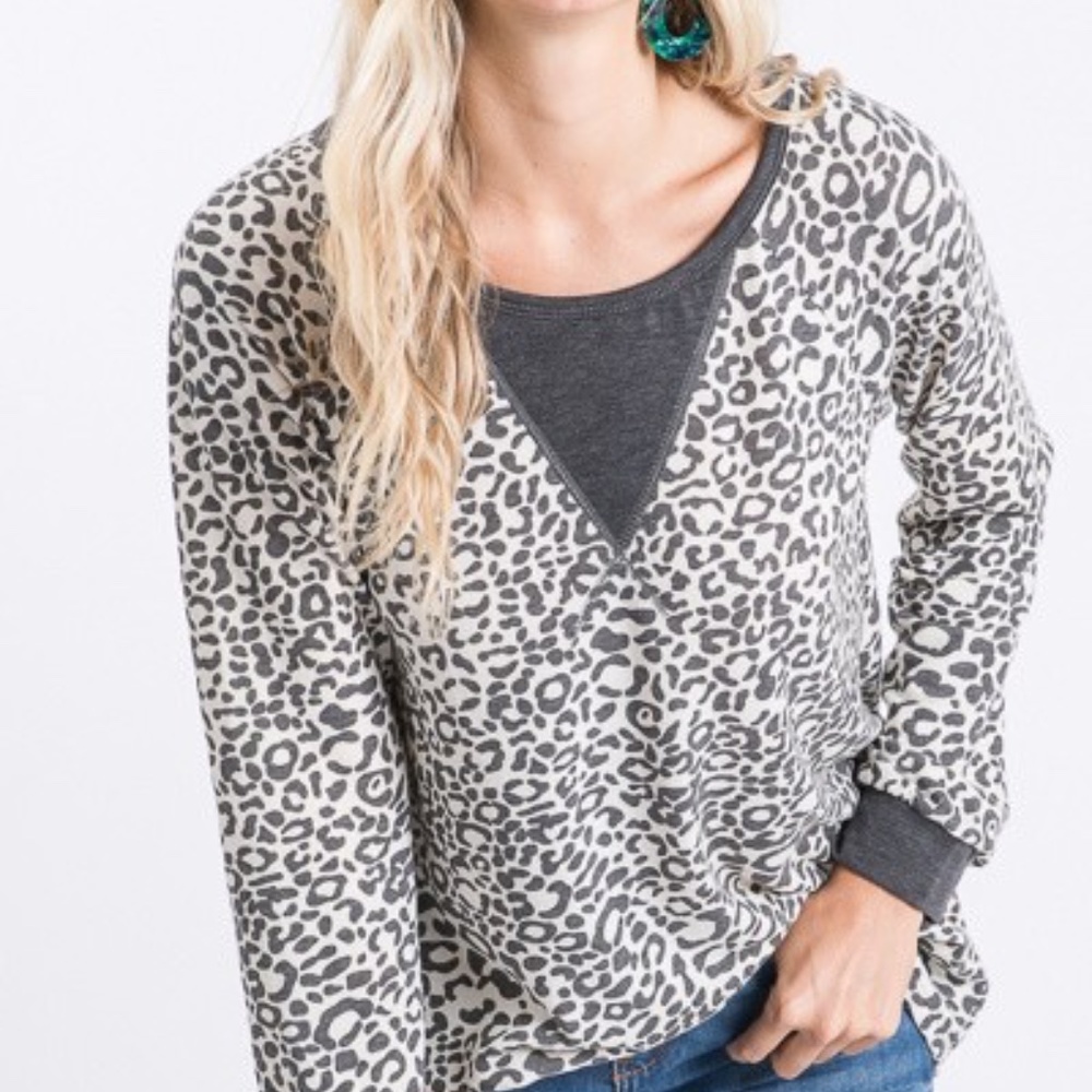 Leopard Print Top - Picture 4 of 4